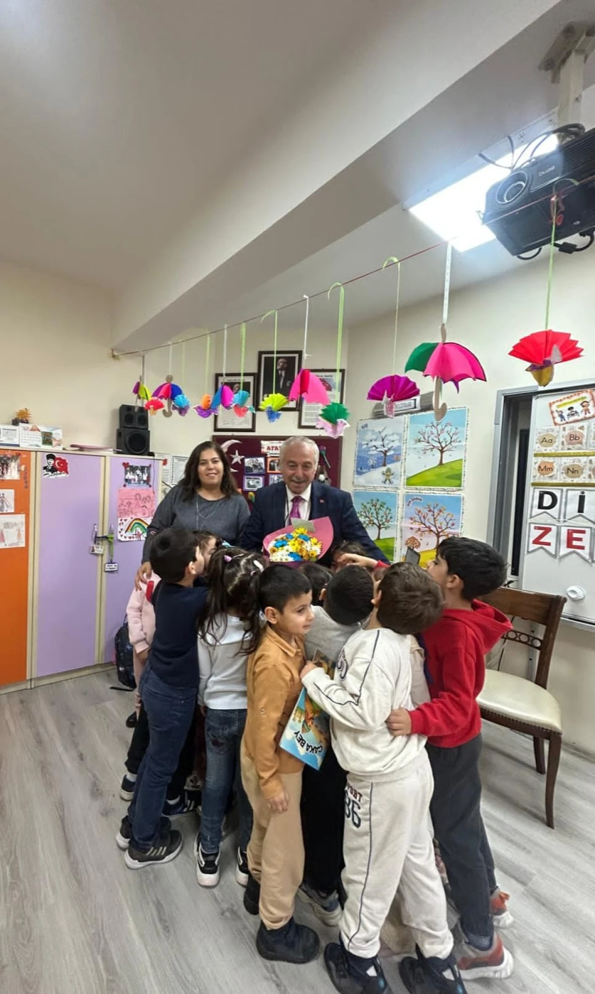 YAZAR ERTEKİN OKULÖNCESİ ÇOCUKLARLA BULUŞTU