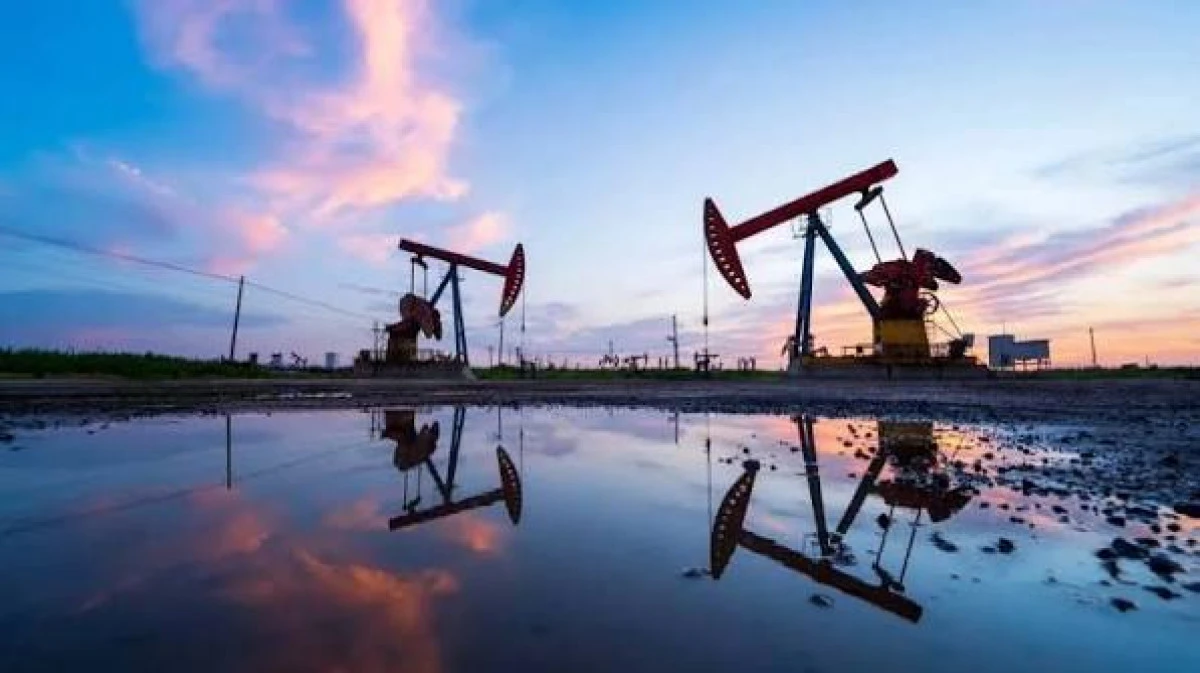 ABD, İran petrol&uuml;n&uuml;n satışına ge&ccedil;ici olarak izin veren lisansı iptal etti