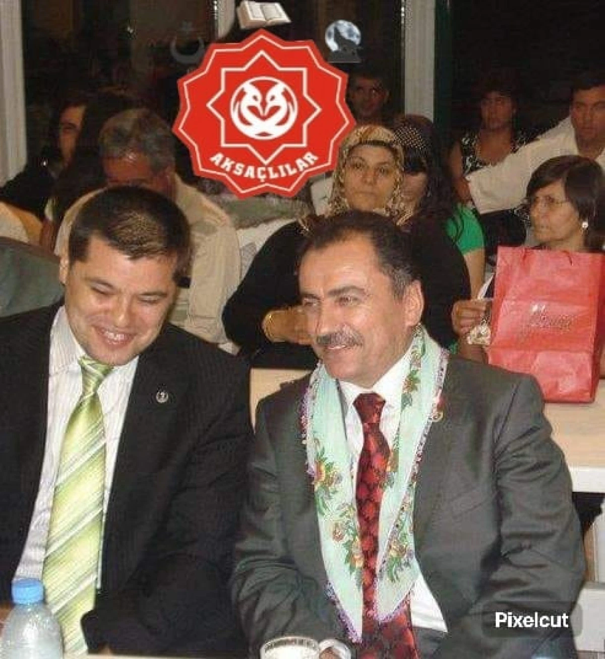 AKSA&Ccedil;LILAR&rsquo;DAN ADALET BAKANI G&Uuml;RLEK&rsquo;E: &ldquo;FAİLİ ME&Ccedil;HUL DOSYANIZDA ŞEHİT LİDERİMİZ MUHSİN YAZICIOĞLU DA VAR MI?&rdquo; SORUSU