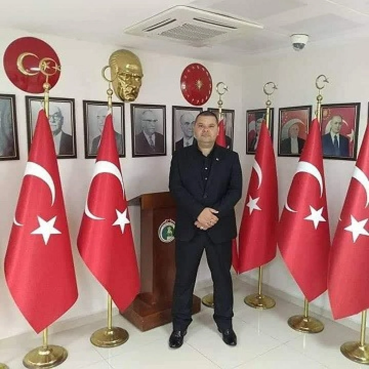 &ldquo;BAYRAĞA SAHİP &Ccedil;IKMAK, VATANIMIZA, ŞEHİTLERİMİZE VE GELECEĞİMİZE SAHİP &Ccedil;IKMAKTIR