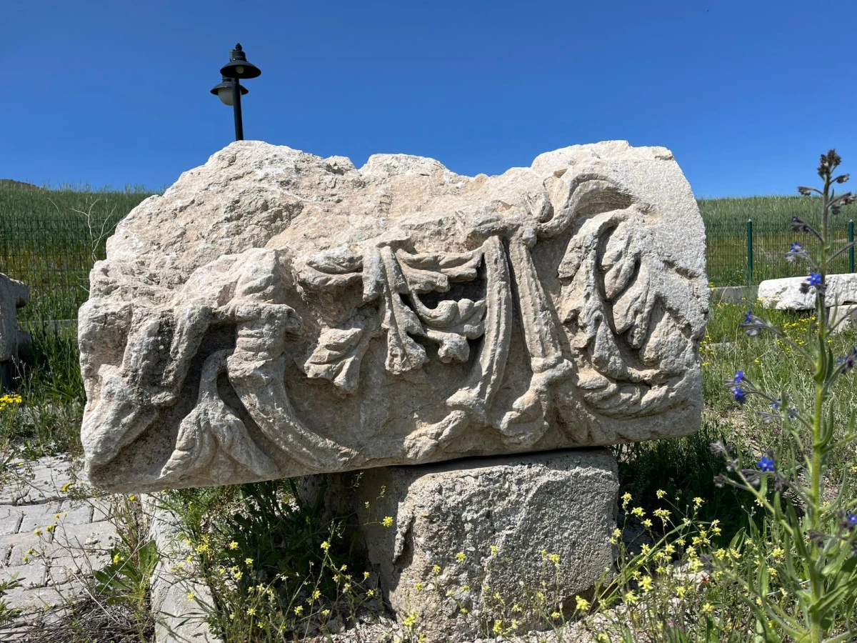 B&uuml;y&uuml;knefes: Yozgat&rsquo;ın Saklı Tarih Hazinesi ve Tavium Antik Kenti