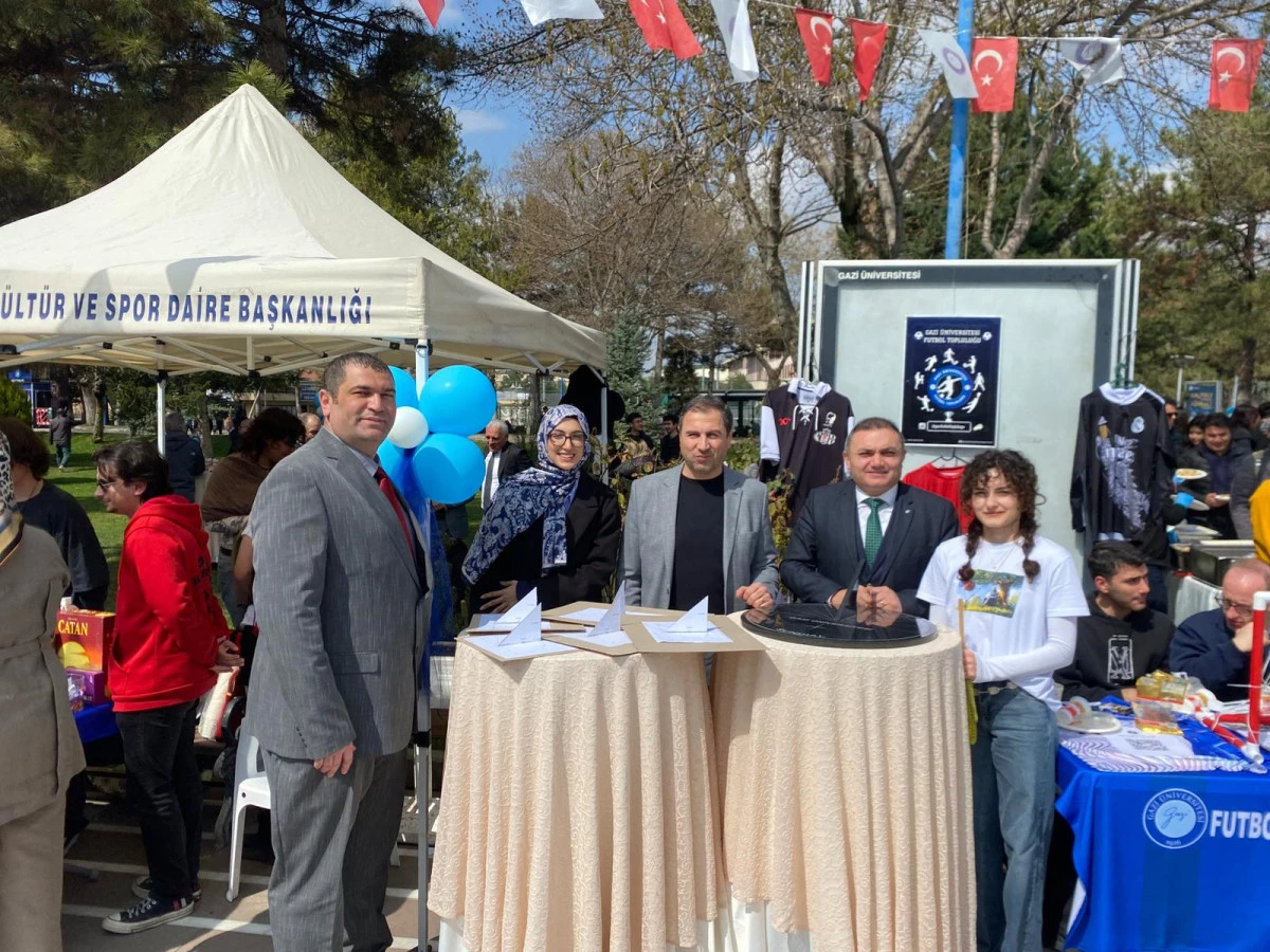 G&uuml;neş Saati&rdquo; ve &ldquo;Yerk&uuml;renin &Ccedil;evresini Hesaplama Etkinliği&rdquo; uluslararası katılımla ger&ccedil;ekleştirildi.* 