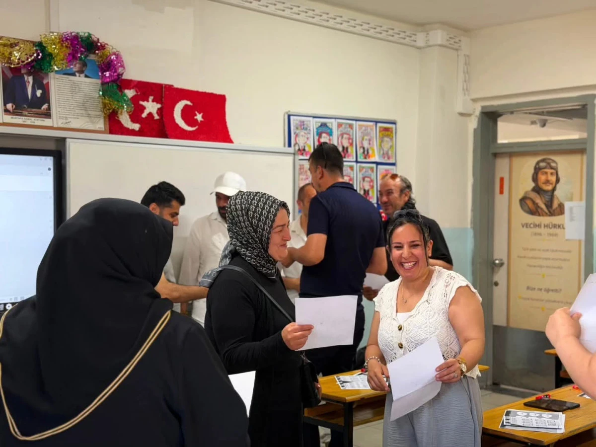 İstanbul Veli Okulu Programı Sultanbeyli Merkez İlkokulunda Ger&ccedil;ekleştirildi