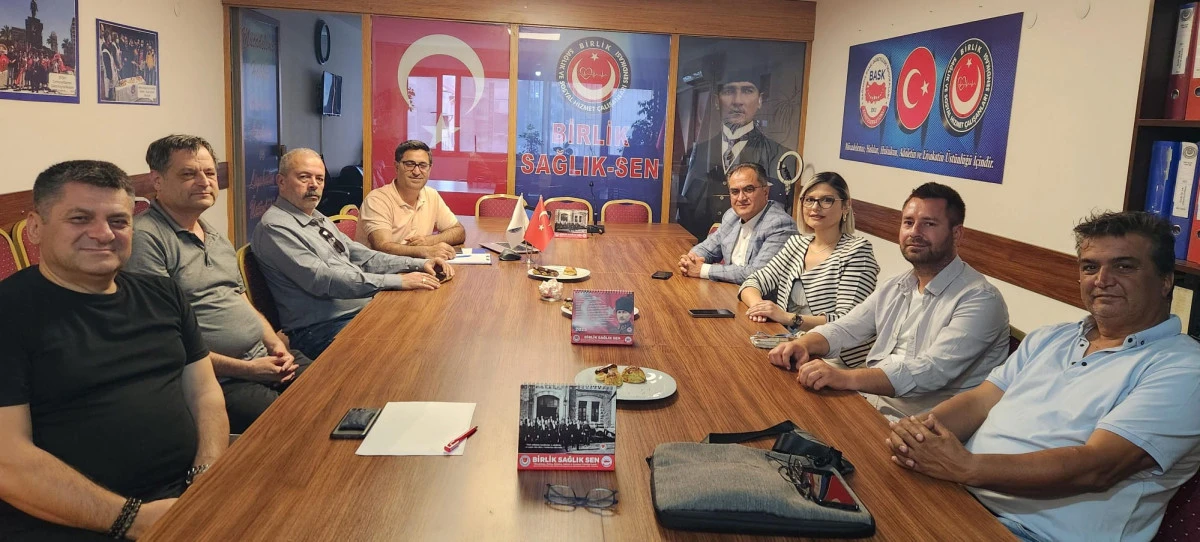 İzmir’deki Aydınlılar Güçlerini Birleştiriyor: Federasyon ve Konfederasyon Yolda!