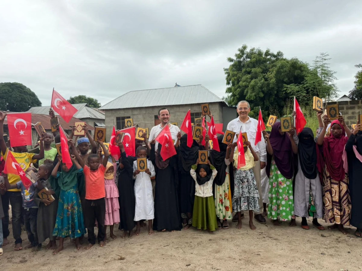 KANATSIZ MELEKLER İYİLİK HAREKETİ TANZANYA&rsquo;DA G&Ouml;N&Uuml;LLERE DOKUNDU