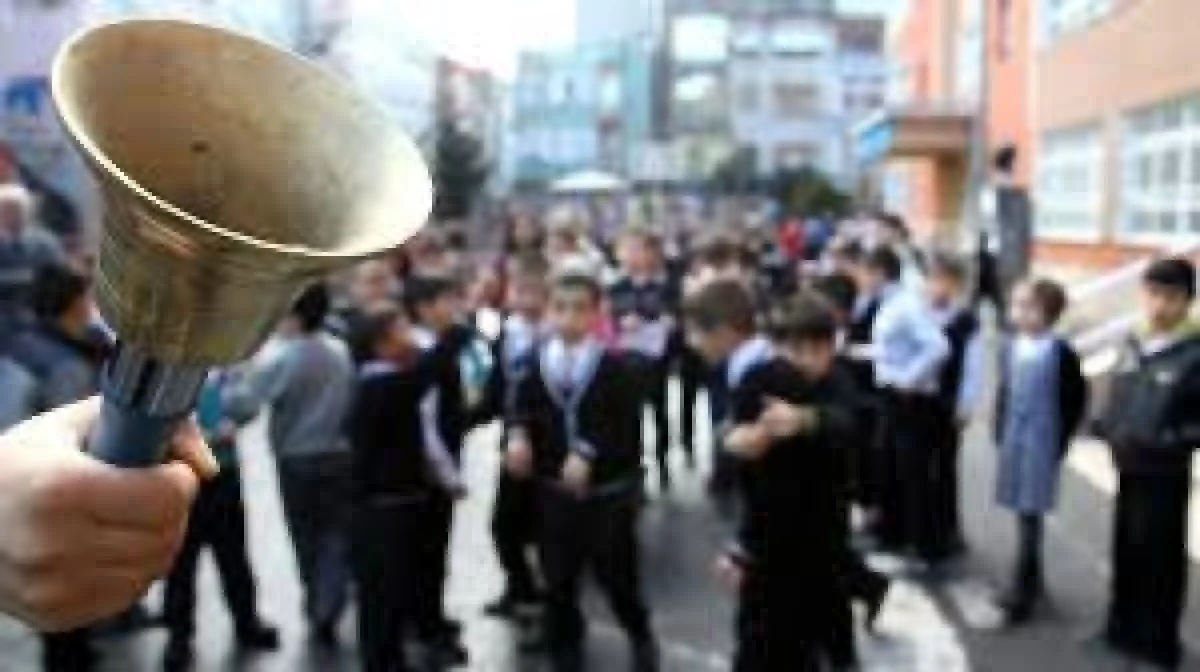 Okullarda son ders zili 26 Haziran'da &ccedil;alacak