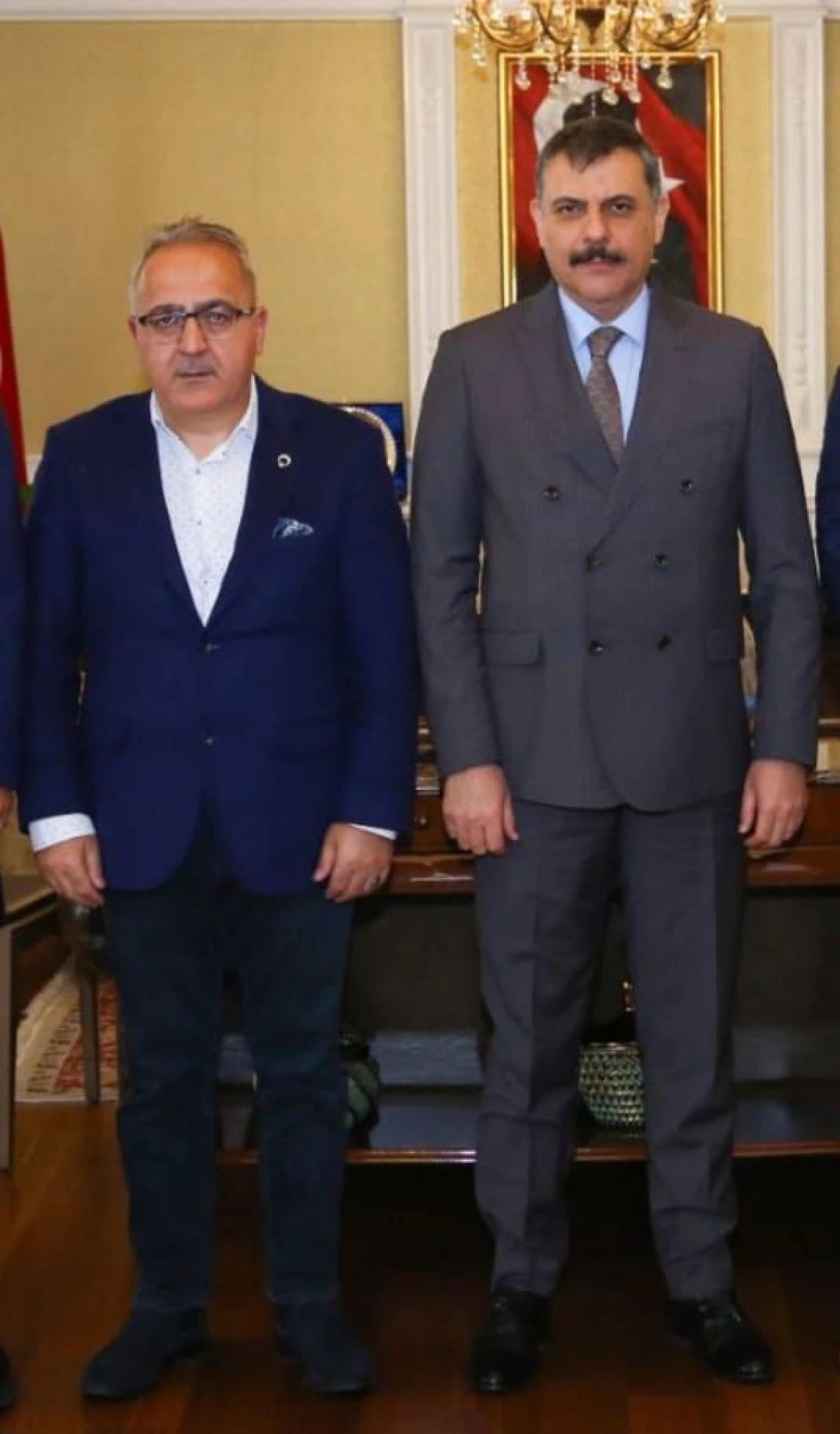 &Ouml;ZCAN ŞİMŞEK&rsquo;TEN İ&Ccedil;İŞLERİ BAKANI MUSTAFA &Ccedil;İFT&Ccedil;İ&rsquo;YE TEBRİK MESAJI