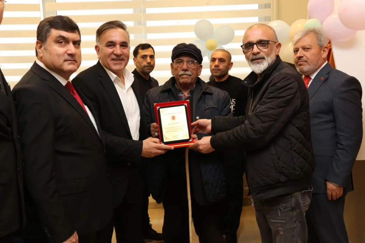 Sultanbeyli&rsquo;de Eğitime Değer Katan A&ccedil;ılış: Okula Yeni K&uuml;t&uuml;phane