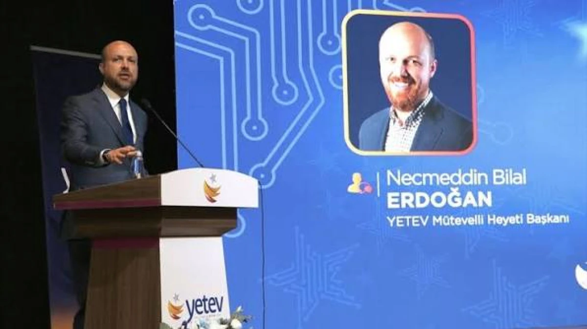 YETEV'de yeni akademik yıl "Değişen D&uuml;nyada Kadim Değerlerle İnsanlık İdeali" temasıyla başladı
