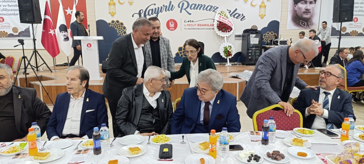 Zafer Partisi Ankara il başkanlığı muhteşem bir iftar programına ev sahipliği yaptı.